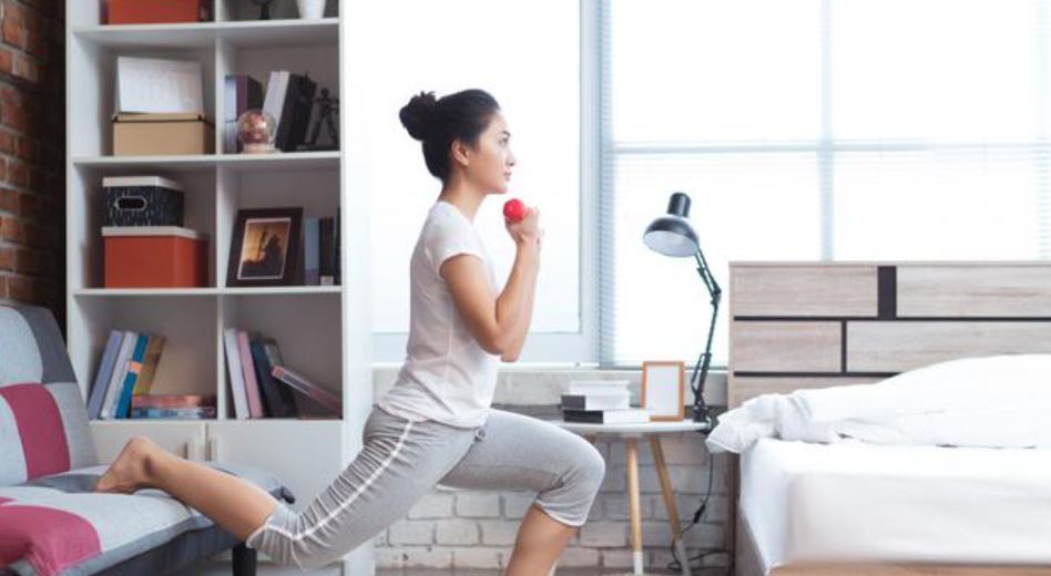 7 Latihan Sederhana Yang Dapat Anda Lakukan Saat Di Tempat Kerja