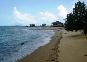 Berkunjung ke Pulau Mubut yang Memanjakan Mata di Batam