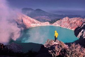 Liburan di Kawah Ijen Banyuwangi yang Sedang Viral 2021