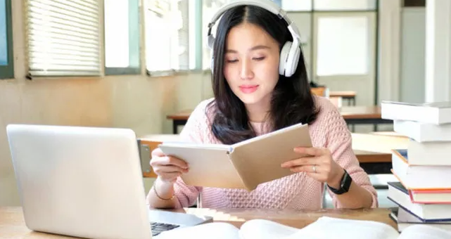 Manfaat Mendengarkan Musik Saat Belajar