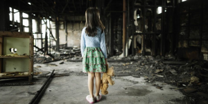 Kebiasaan Buruk yang Bisa Membakar Rumah Anda