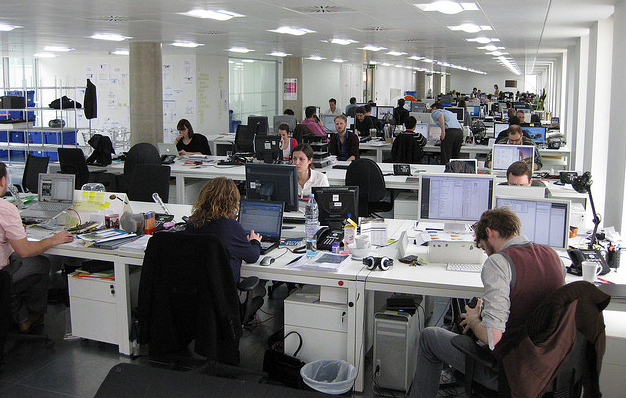 Bagaimana Tempat Kerja Anda Memengaruhi Kesehatan Mental dan Produktivitas Anda