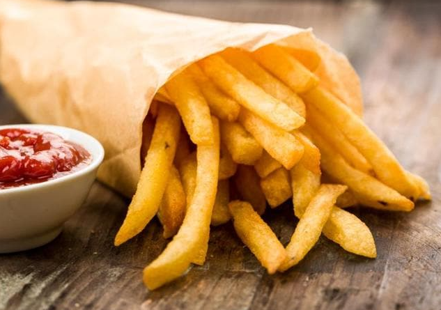 Inilah Mengapa Anda Harus Berhenti Makan Kentang Goreng