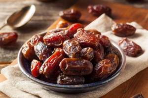 Apa Manfaat Kesehatan dari Memakan Kurma?