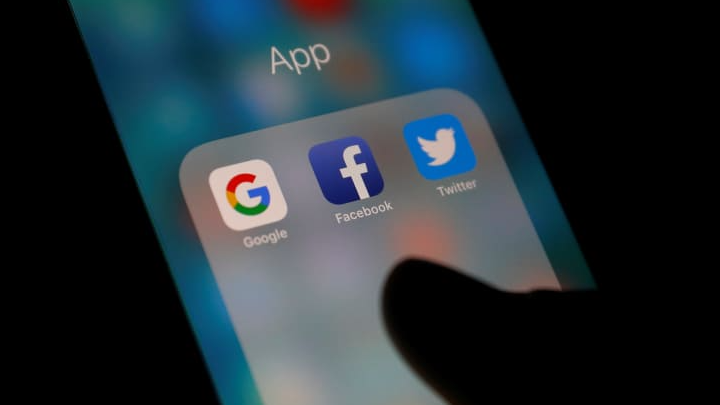 Inggris Akan Memaksa Big Tech Untuk Memerangi Penipuan Online