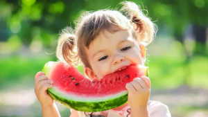 Air kelapa menjadi yoghurt: Kenikmatan musim panas untuk menyelamatkan anak-anak Anda dari dehidrasi