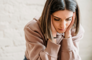 Kekasihku Berjanji Untuk Meninggalkan Istrinya Tetapi Dia Tidak Melakukannya