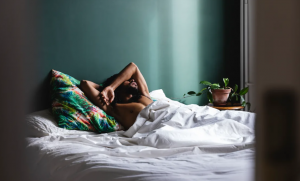 Apakah Sebenarnya Mungkin Untuk “Mengejar” Saat Tidur? Apa Kata Pakar Tidur