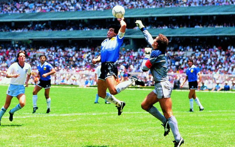 Kaos ‘Hand of God’ Yang Dikenakan Maradona Akan Dilelang Untuk Pertama Kalinya