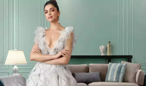 Biarkan dinding Anda menjadi sorotan dengan Asian Paints Royale Glitz