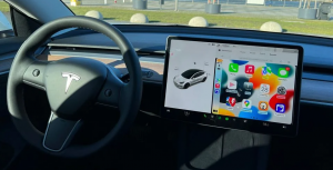 Sekarang Ada Peretasan Untuk Mendapatkan Apple CarPlay & Android Auto di Tesla Anda