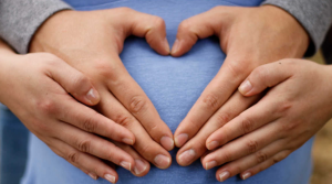 Manfaat berhubungan intim saat hamil