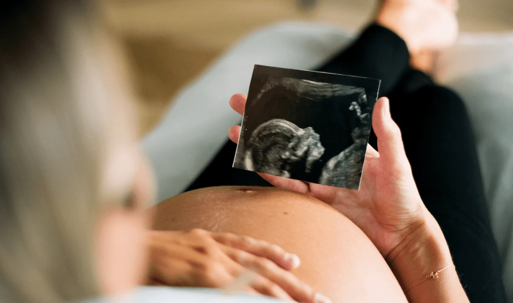 Kista Ovarium: Tanda Peringatan Yang Perlu Diperhatikan Sebelum Pecah