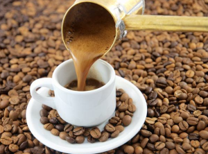 Filosofi Kopi: Menggali Inspirasi dan Motivasi di Balik Secangkir Kopi