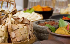 Makanan Yang Sering Dihidangkan Di Hari Raya Idul Fitri