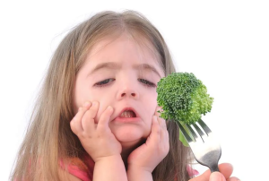 Kebiasaan Anak yang Dianggap Aneh