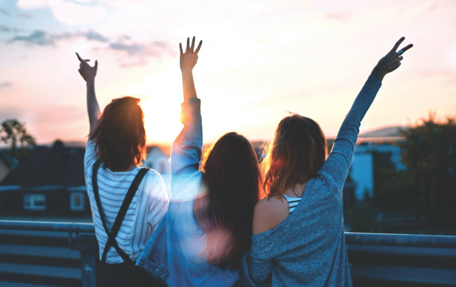 Tanda Hubungan Pertemanan Lebih dari Sekadar Teman Biasa