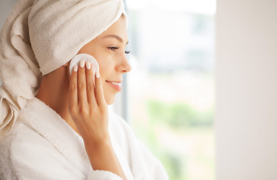 Tips Wajah Segar dan Berseri Tanpa Mengenakan Makeup