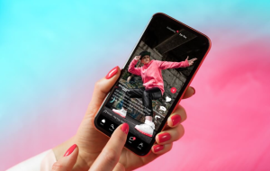 Cara Menonton Video di TikTok Secara Offline