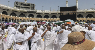 Tips Mencegah Dehidrasi di Mekkah Agar Ibadah Lancar