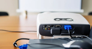 Cara Mudah Menghubungkan Proyektor ke Laptop